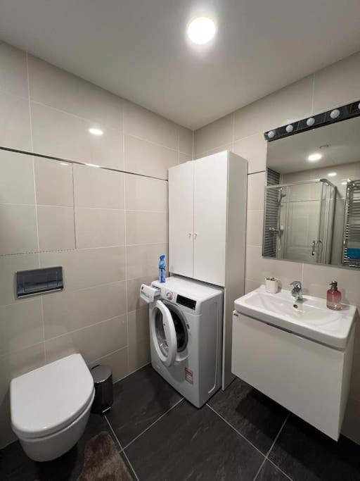 Comfort Flat With Great Location Prague Exterior photo